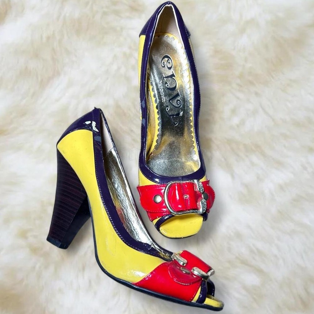 Envy Vintage Y2K Colorblock Patent Leather Peep Toe Buckle Heels Yellow Red 10